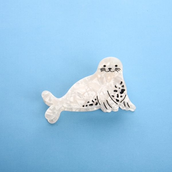 White Sea Lion Hair Claw