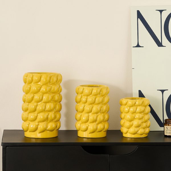 Lemon Embossed Ceramic Vase