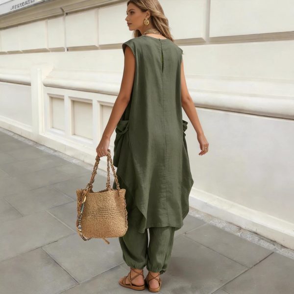 Sleeveless Top and Trousers Set