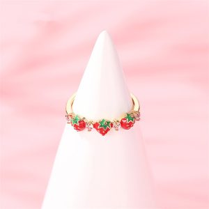 Strawberry Forefinger Ring
