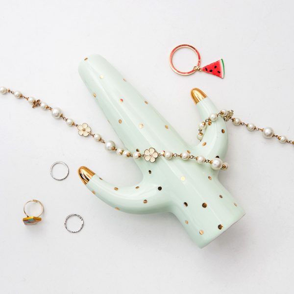Mint Ceramic Ring Holder
