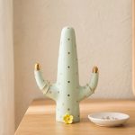 Mint Ceramic Ring Holder