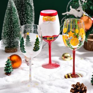 Christmas Wine Glass – Festive Painted Goblet